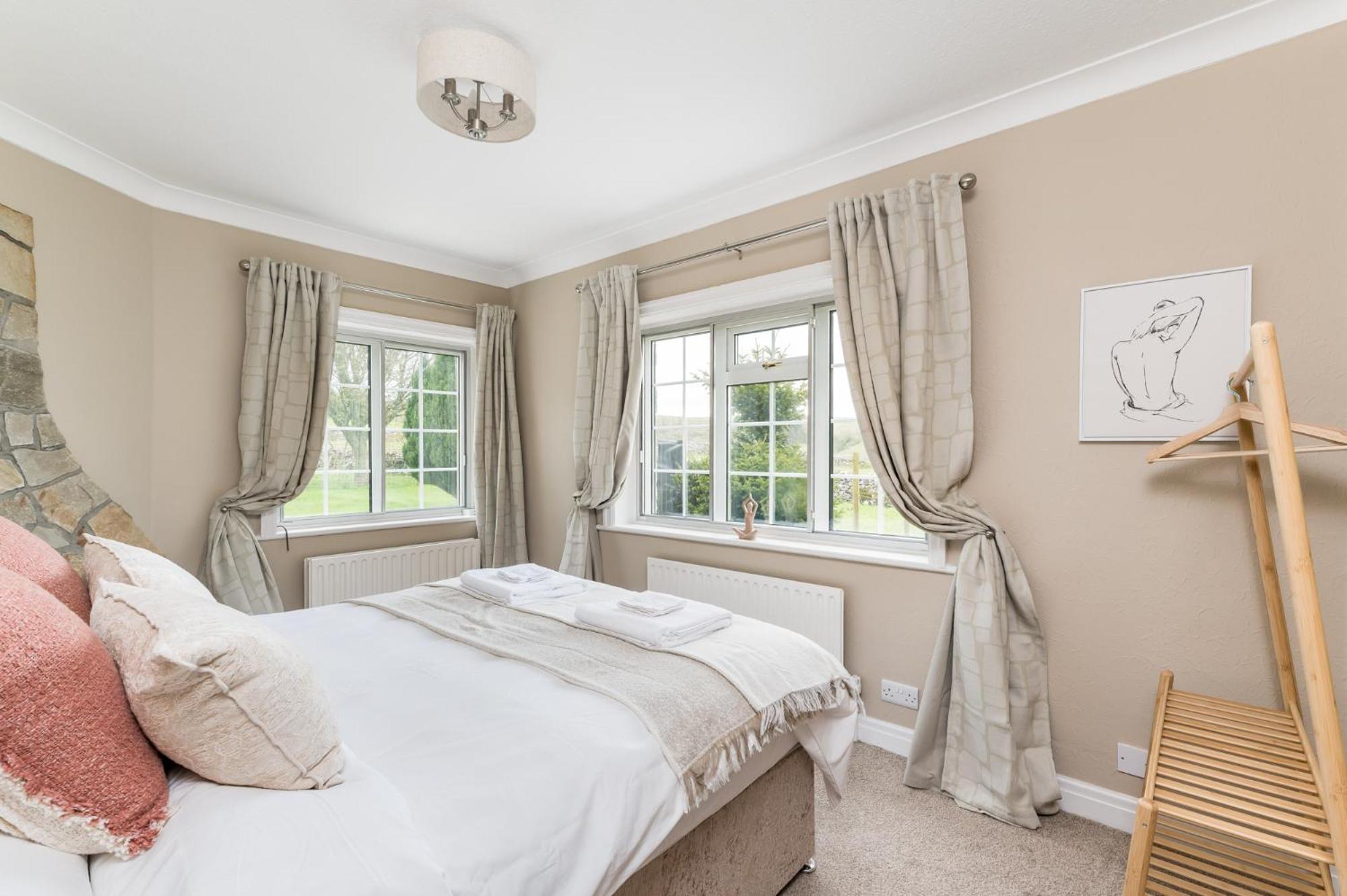 Central Malham Wellbeing Escape With Hot Tub Sleeps 8 Екстер'єр фото
