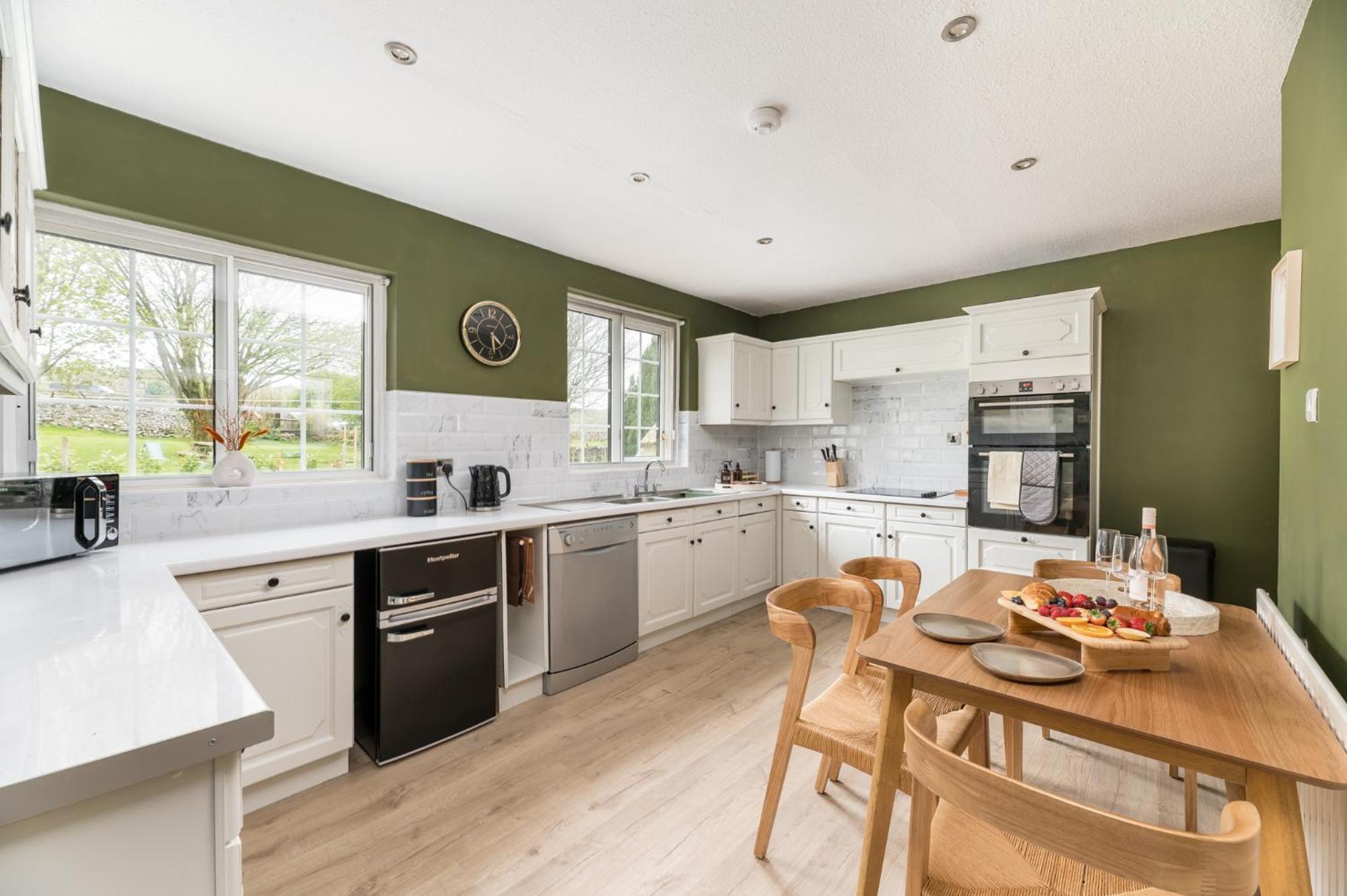 Central Malham Wellbeing Escape With Hot Tub Sleeps 8 Екстер'єр фото