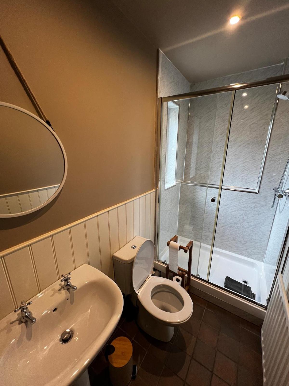 Central Malham Wellbeing Escape With Hot Tub Sleeps 8 Екстер'єр фото